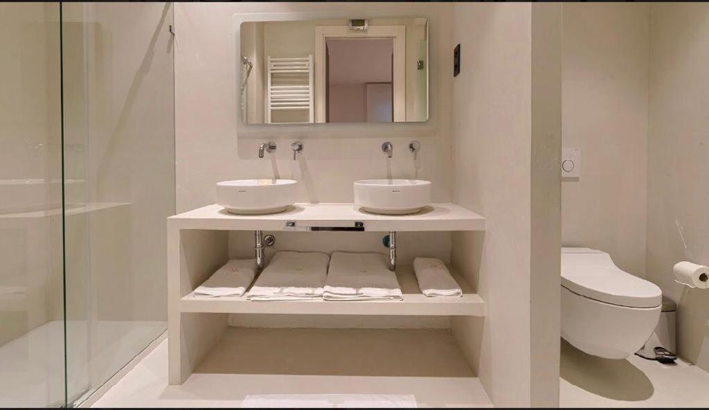 Abando Suites By Next Stop Bilbao Ngoại thất bức ảnh